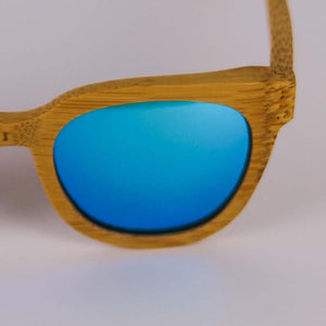Detalle lente Gafas de sol polarizadas de madera BAMBUDY RIMM