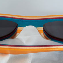 Cargar imagen en el visor de la galería, Vista del arco iris de color del puente de las gafas de sol RODNEY CITRIC